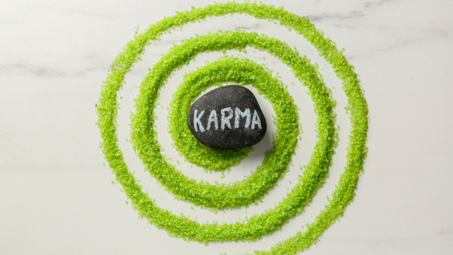 Astrología kármica